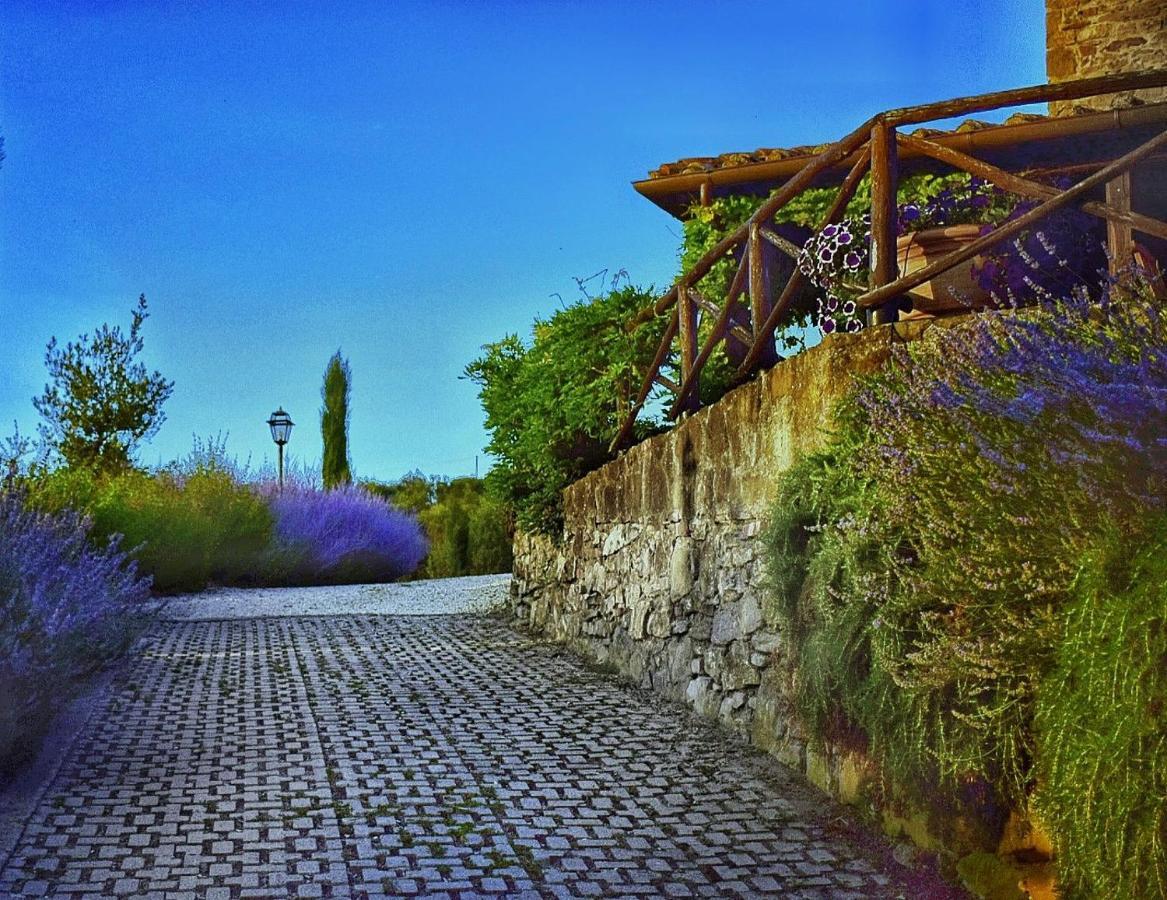 Piccolo Relais Galletto di Marzo Paciano Esterno foto