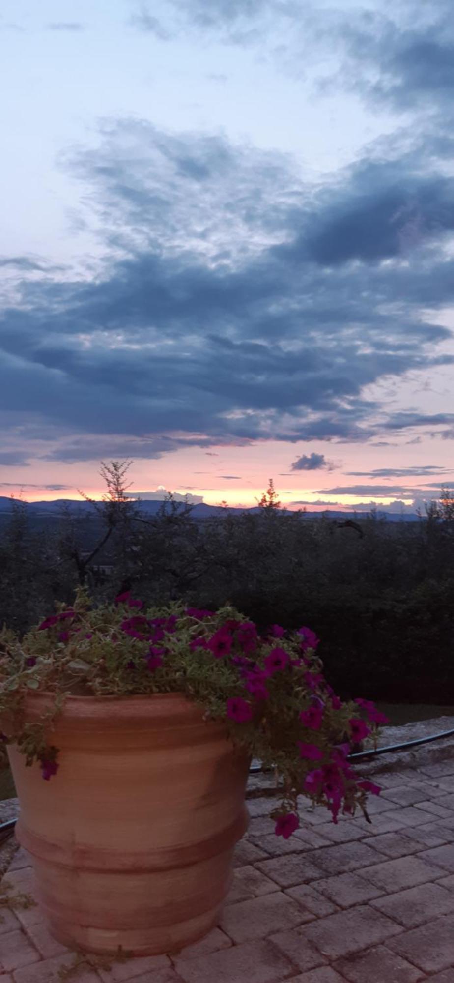 Piccolo Relais Galletto di Marzo Paciano Esterno foto
