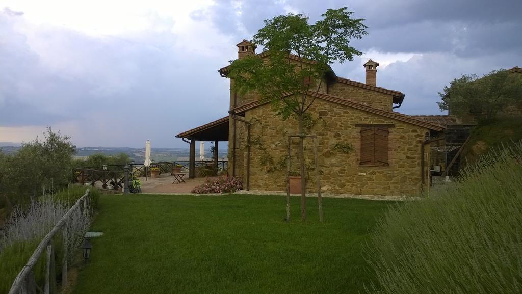 Piccolo Relais Galletto di Marzo Paciano Esterno foto